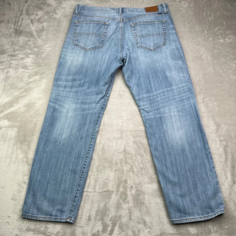 Lucky Brand 121 Heritage Slim Jeans Mens 36x30 Light Wash Blue Distressed Denim‎